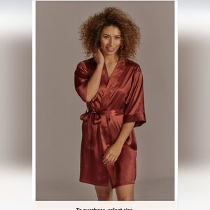 David's Bridal Wrap Tie Satin Robe